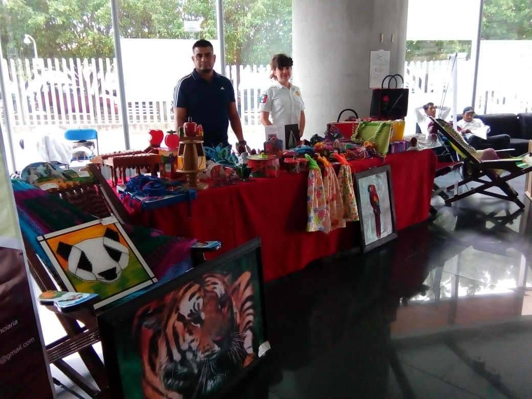SSyPC inaugura exposición de artesanías penitenciarias en Torre Chiapas