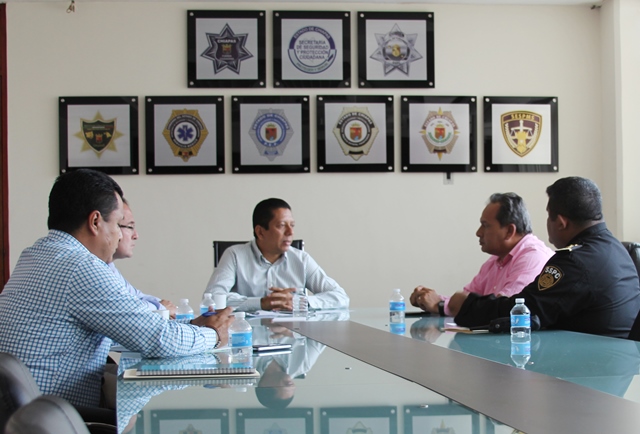 Secretario de Seguridad se reúne con Alcalde de Cacahoatán