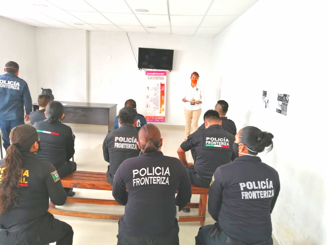 SSyPC y Seigen imparten Taller “Violencia de Género" a policías de Tapachula