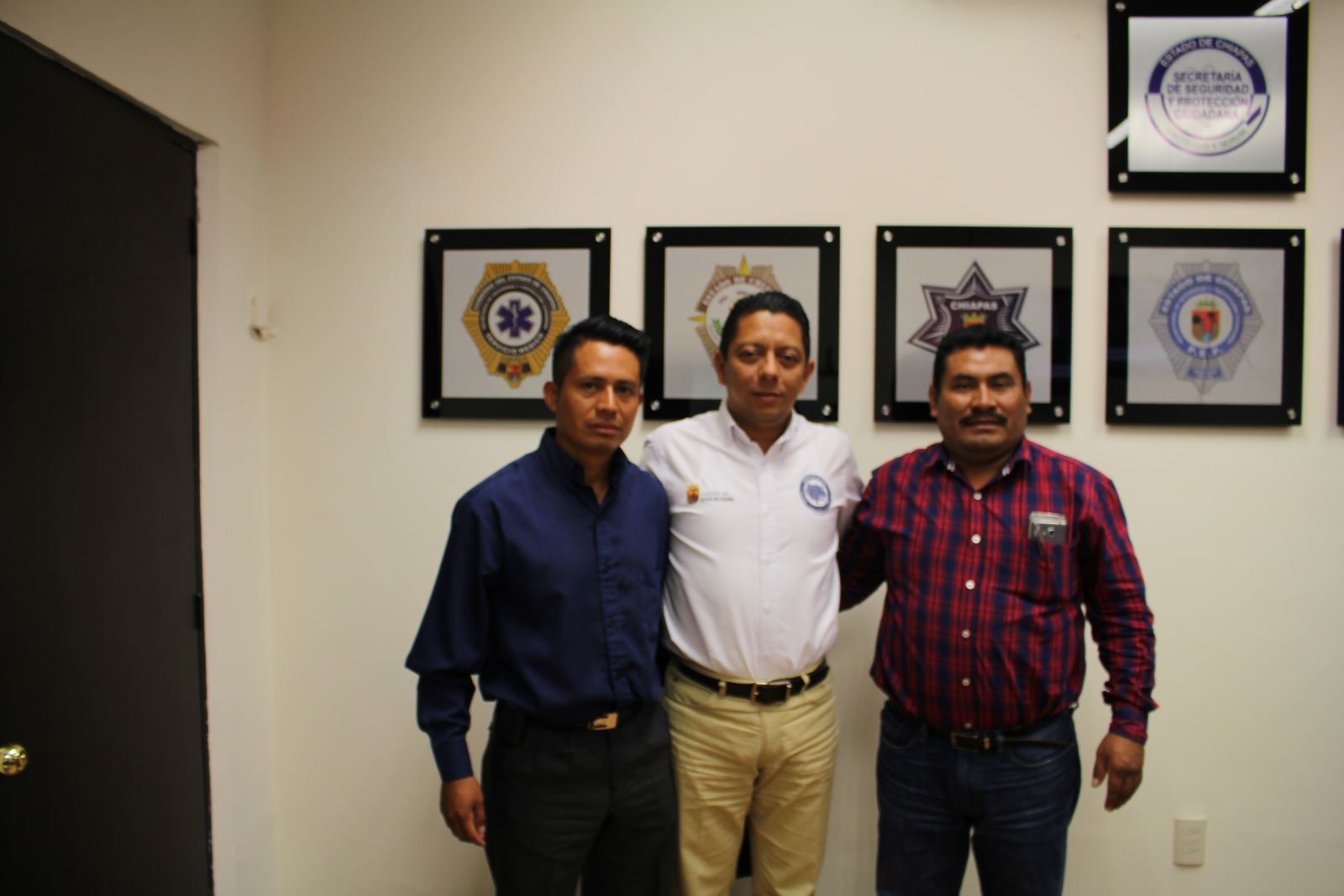 Acuerdan fortalecer plantilla laboral de policías en Pueblo Nuevo Solistahuacán: SSyPC