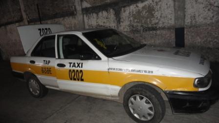 Un taxi recuperado en menos de dos horas de robo y dos detenidos, fue el resultado de un operativo de la SSyPC y Mando Único Policial