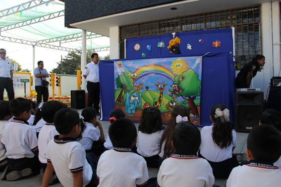 Niños y niñas de primaria visitan la SSyPC, como parte de programas preventivos y de acercamiento con la dependencia