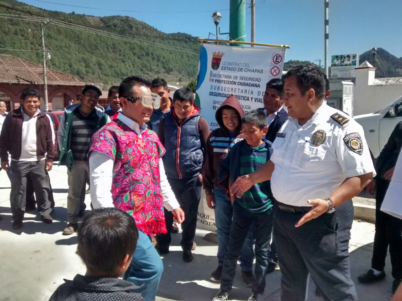 SSyPC lleva Caravana de Educación Vial a Zinacantán